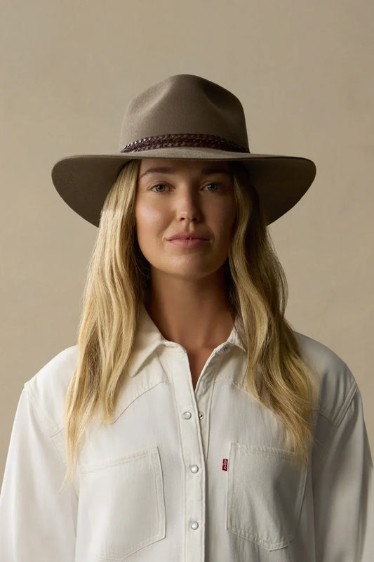 Akubra