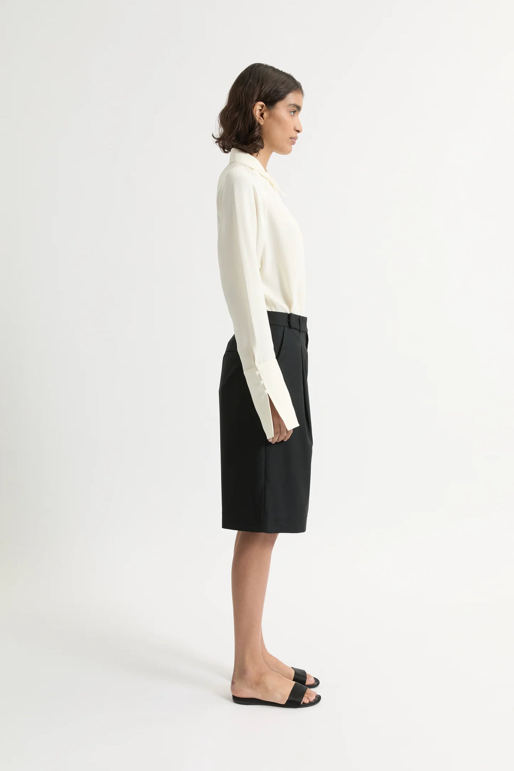 Ila Short Black