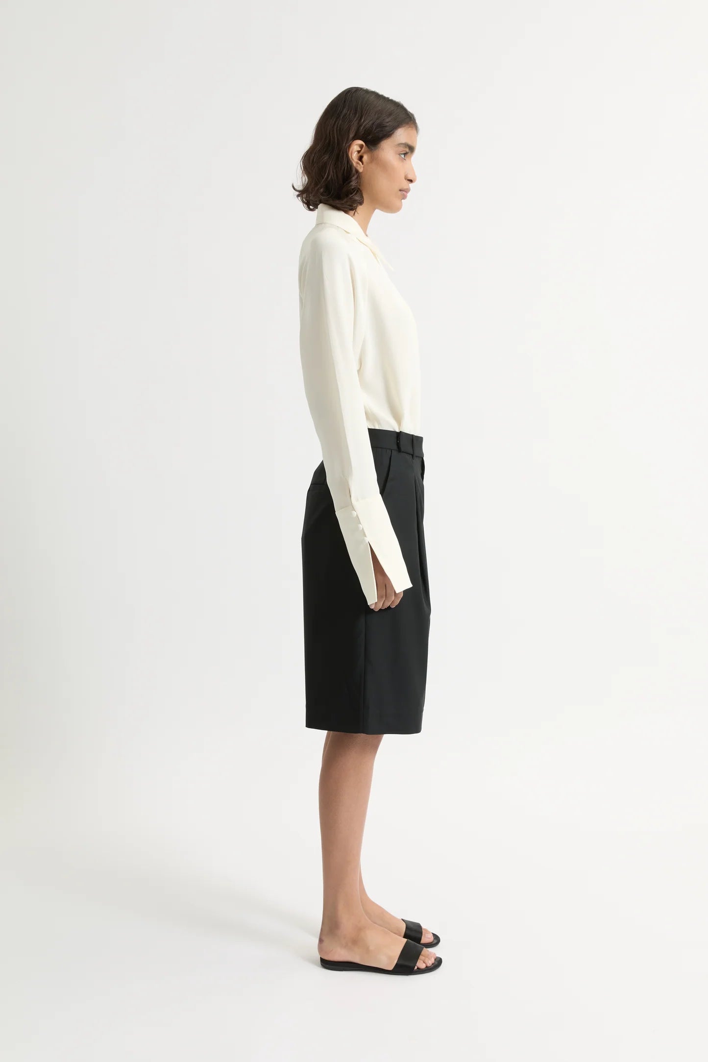 Ila Short Black