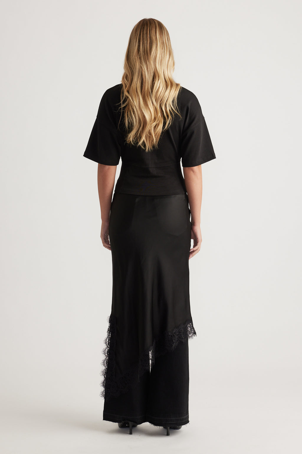 Kendall Fitted Waist Tee