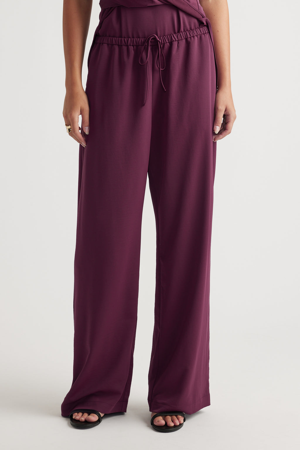 Sophie Relaxed Pant Plum
