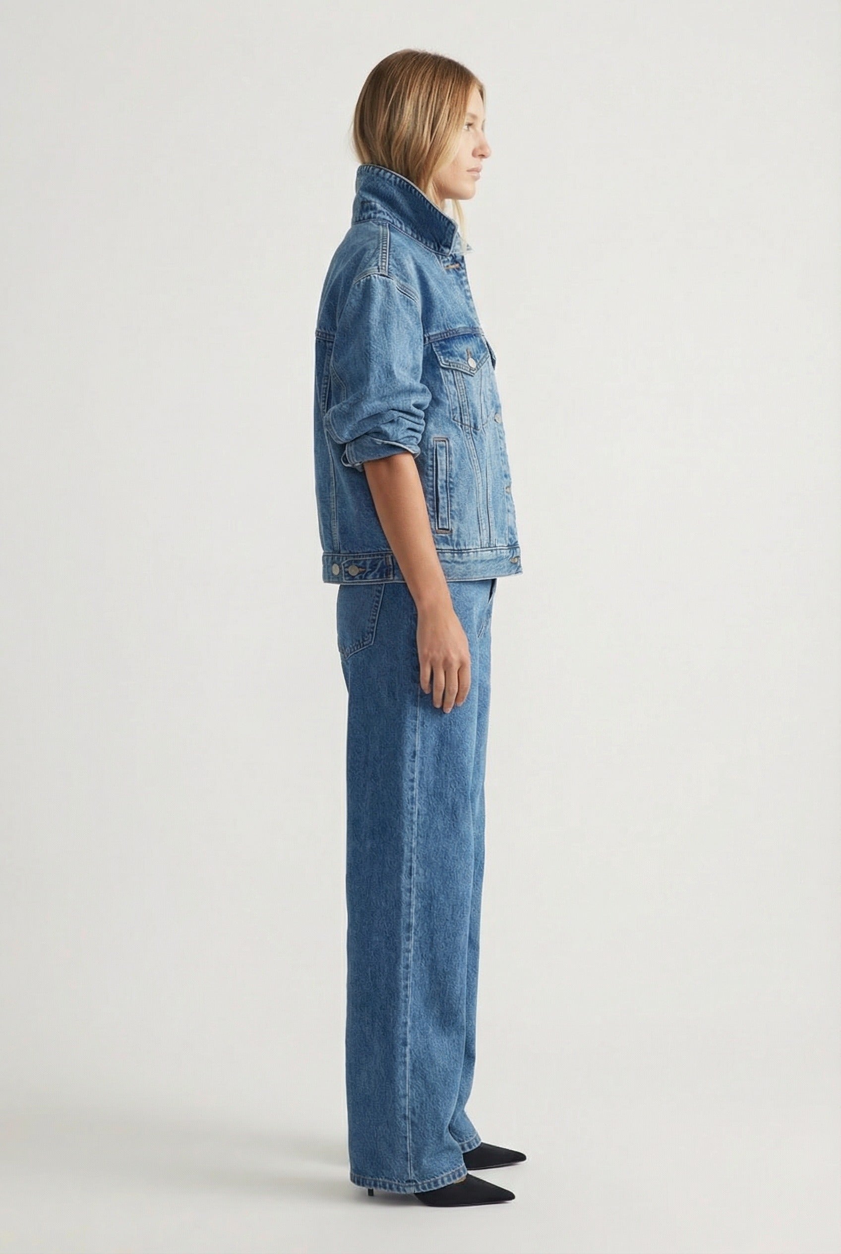 Ariana Straight Leg Jean