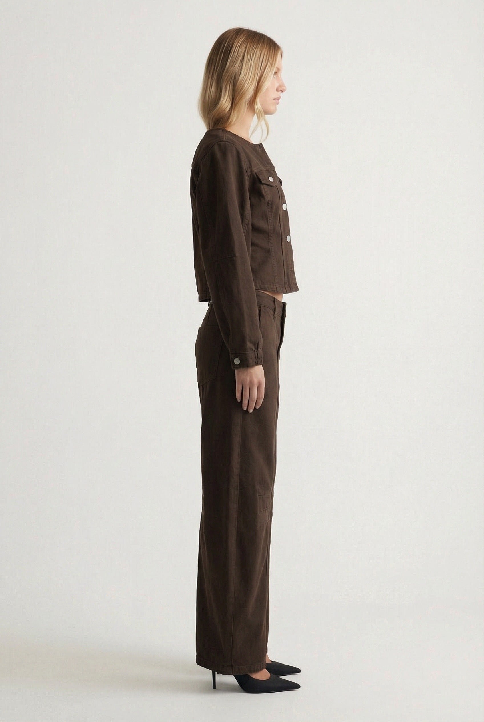 Amaya Barrel Leg Jean