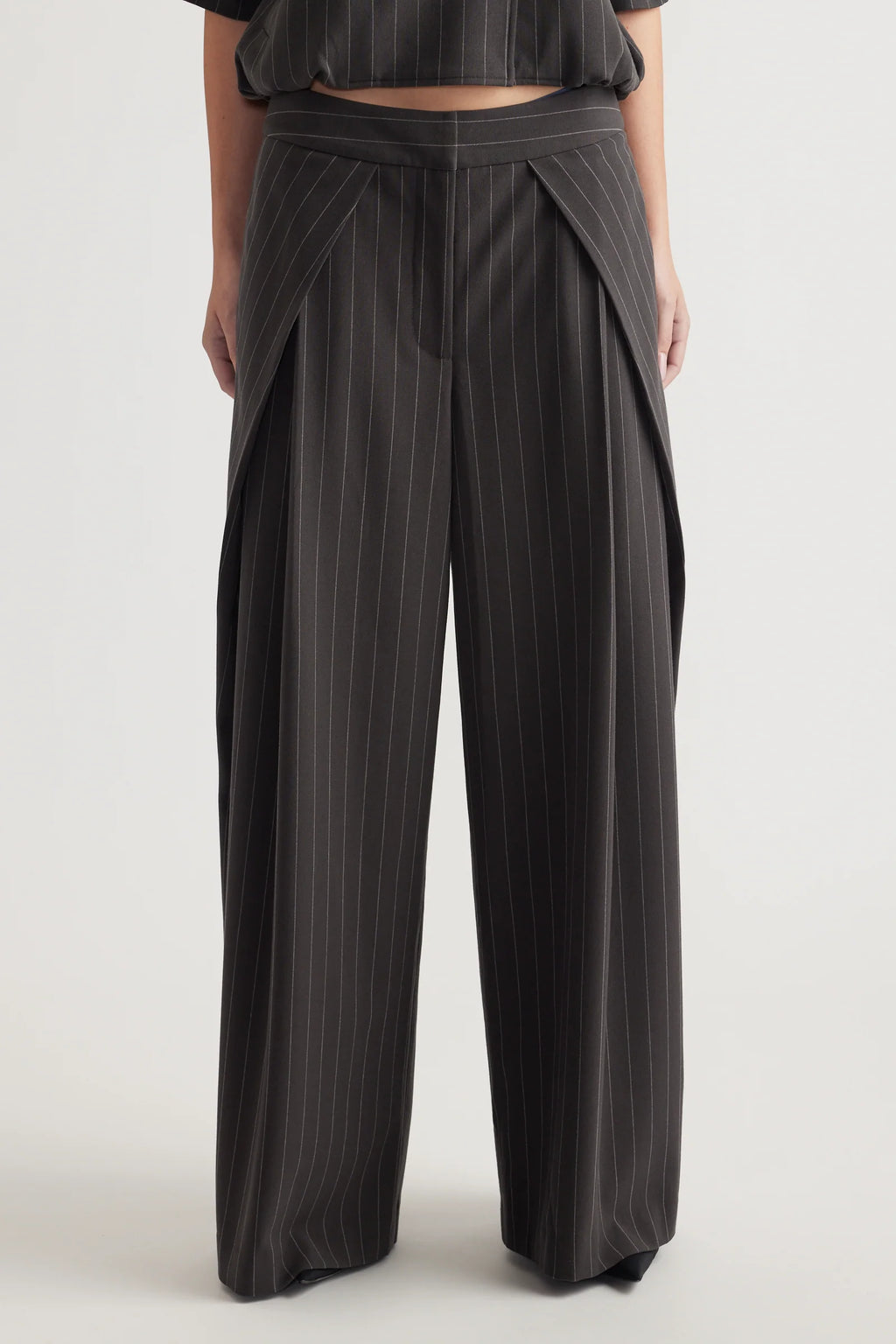 Ava Wide Leg Suiting Pant