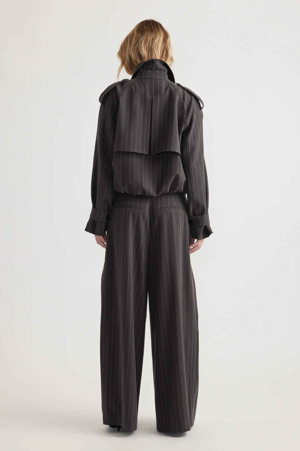 Ava Bubble Trench