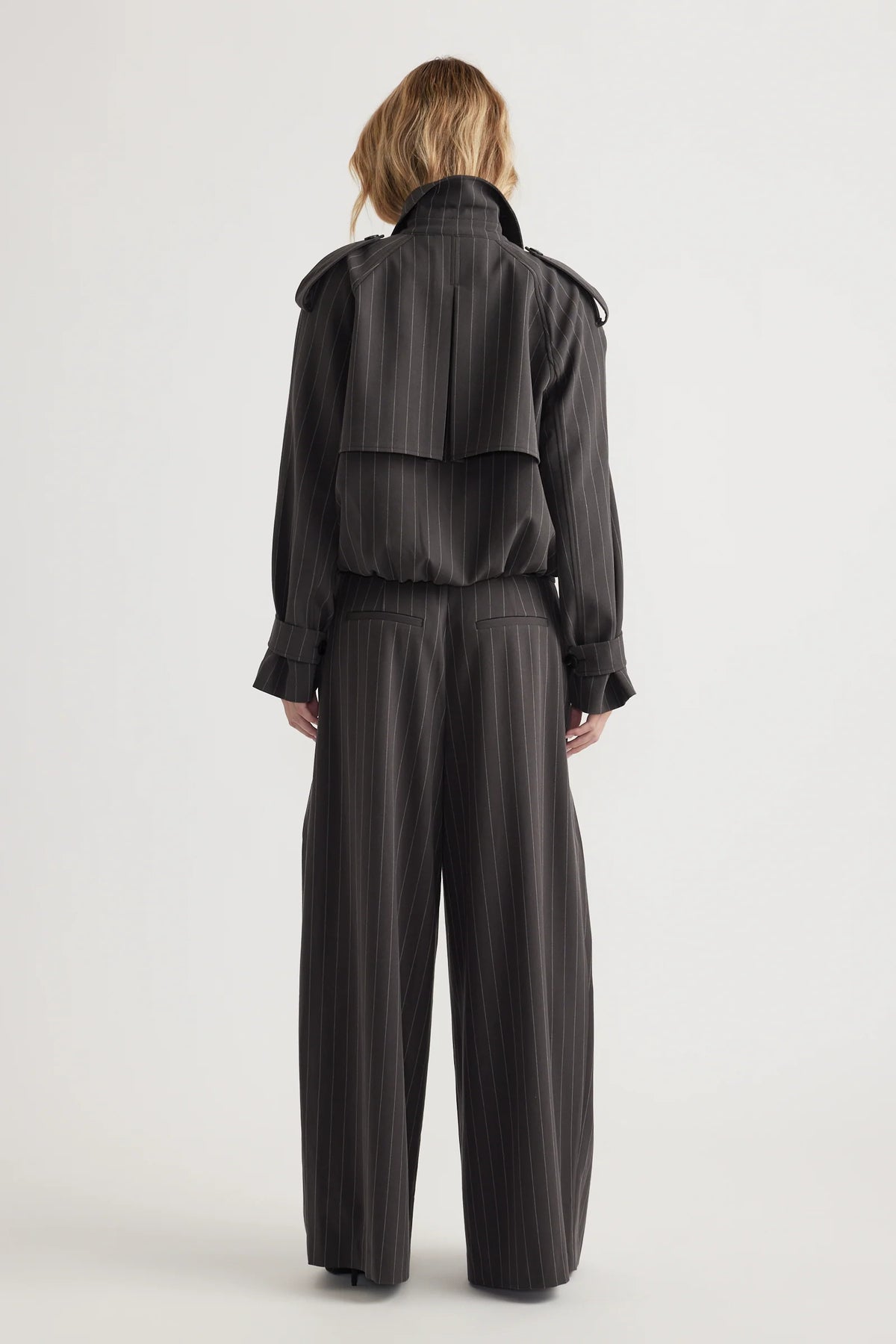 Ava Bubble Trench