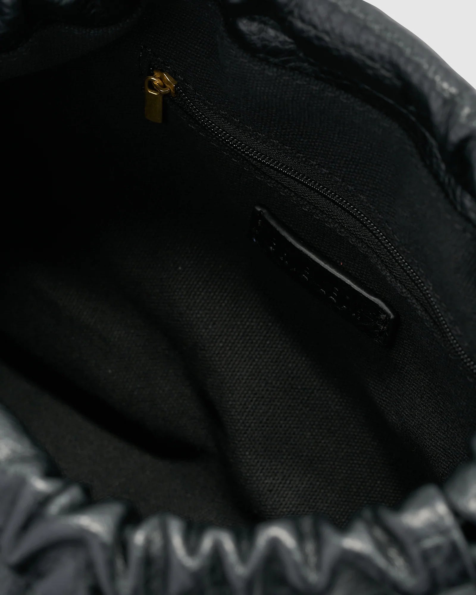 Alma Bag Black