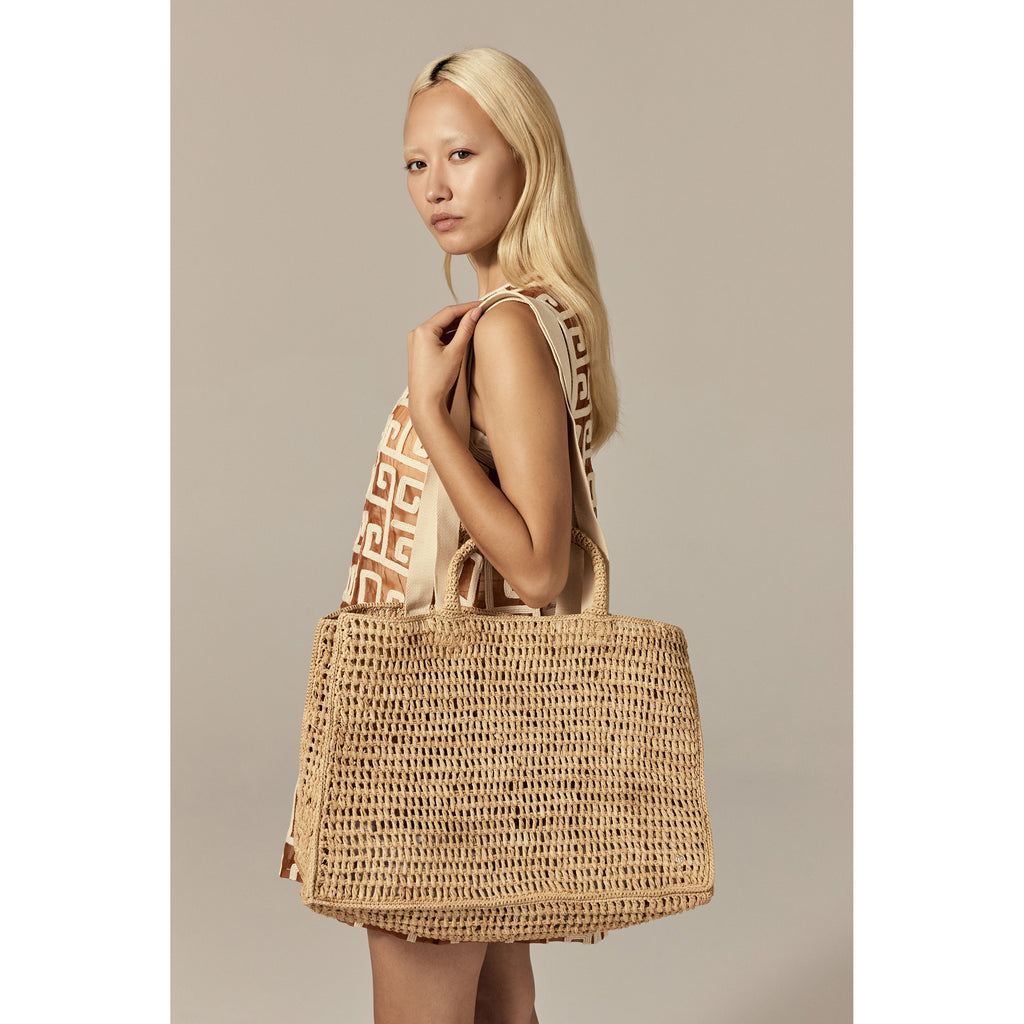 Anika Raffia Crochet Tote