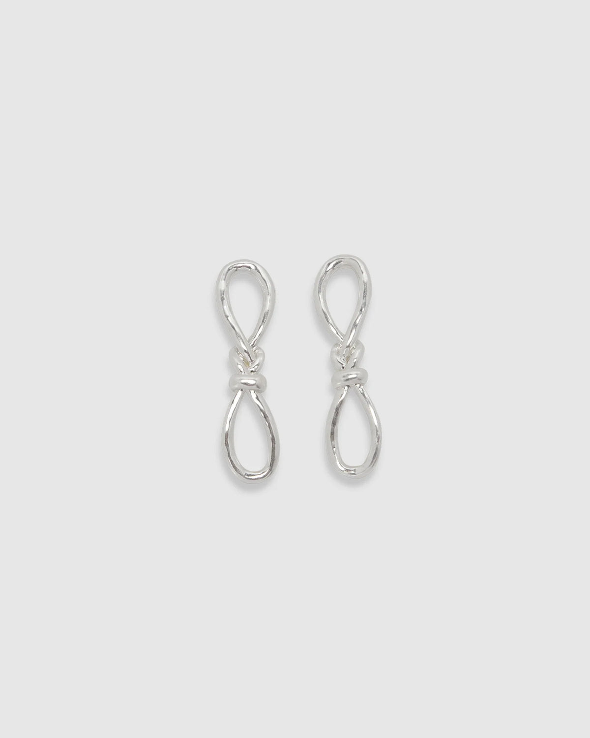 Knotted Mini Earrings Silver
