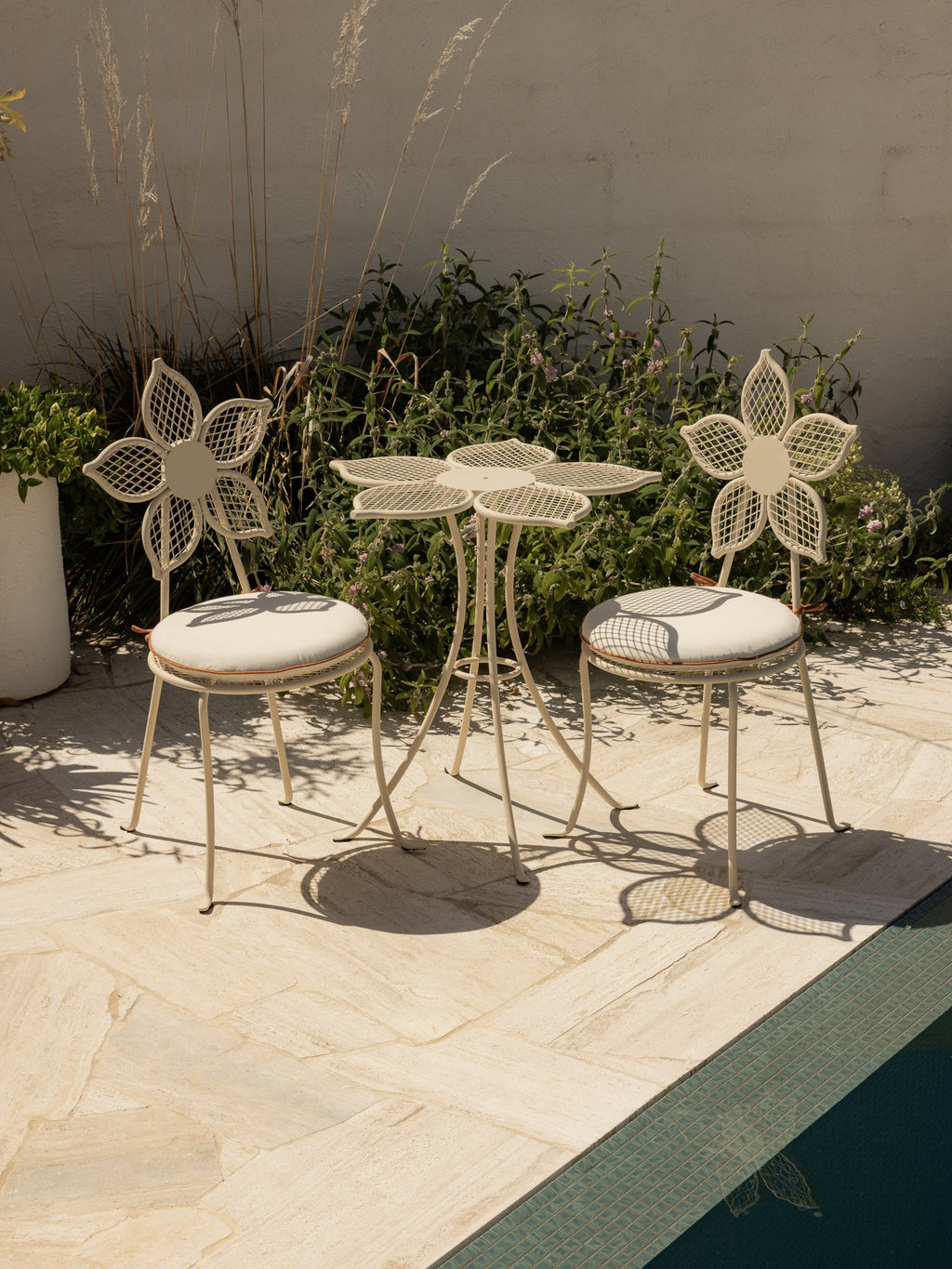 Flower Table