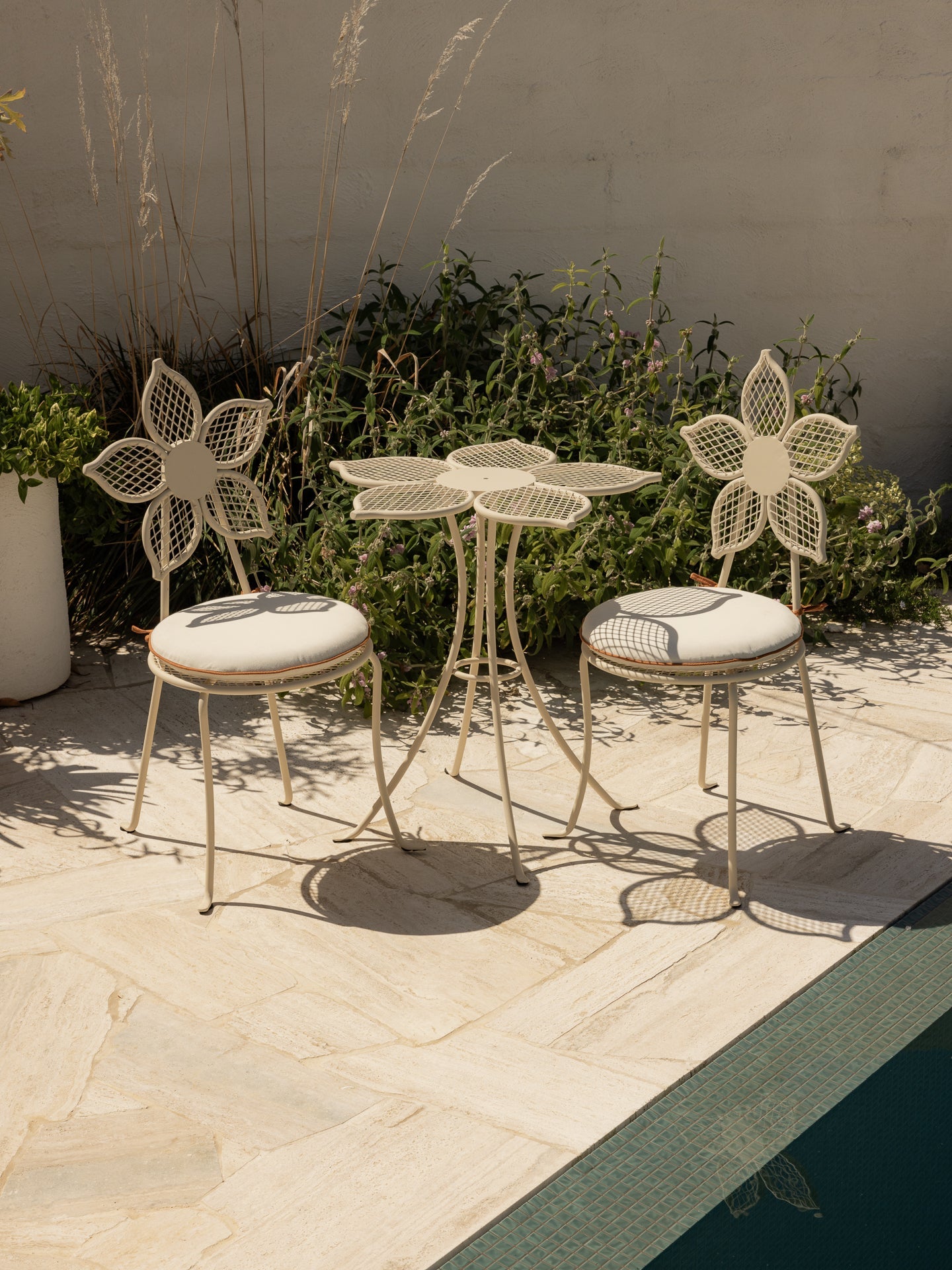 Flower Table
