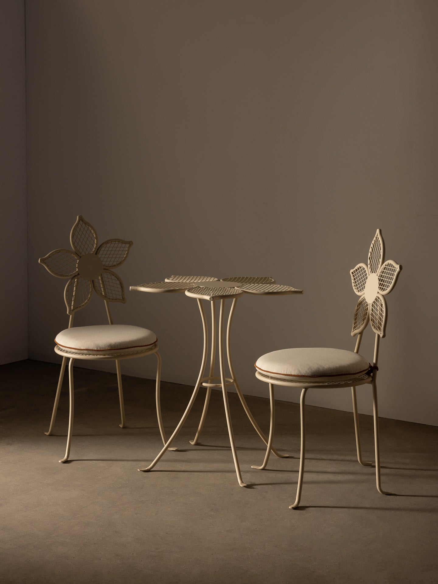 Flower Table