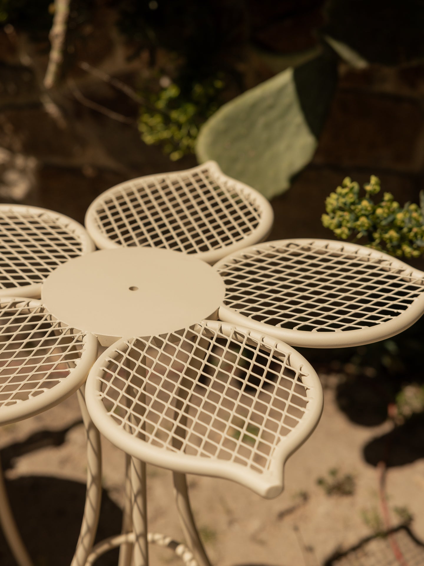 Flower Table