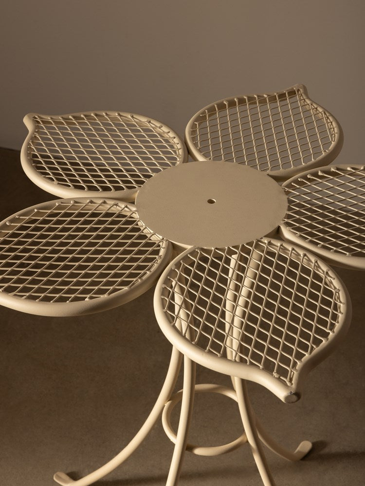 Flower Table