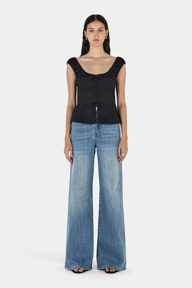 Tully Top