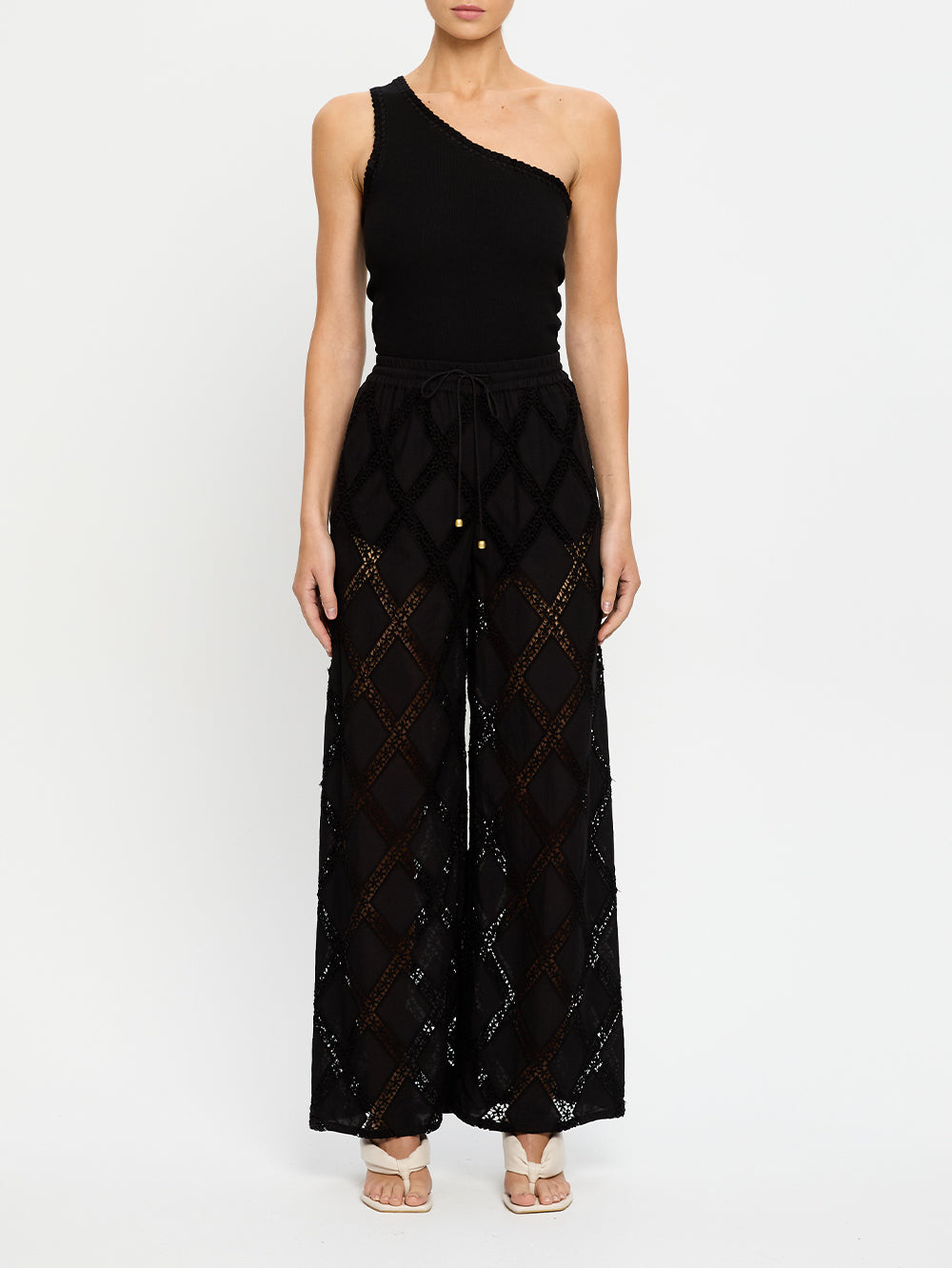 Izzy Pant