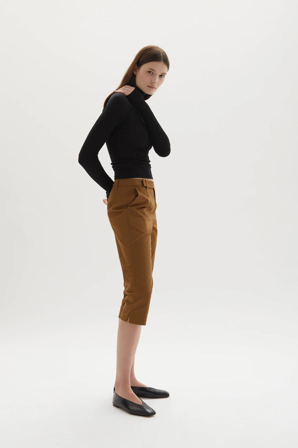 Sara Capri Olive