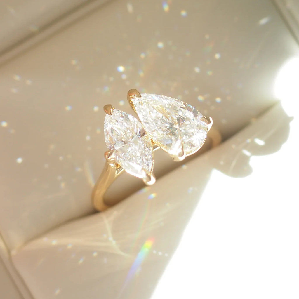 Lea | 2.5ct Pear & Marquise Toi et Moi Lab-Grown Diamond Engagement Ring
