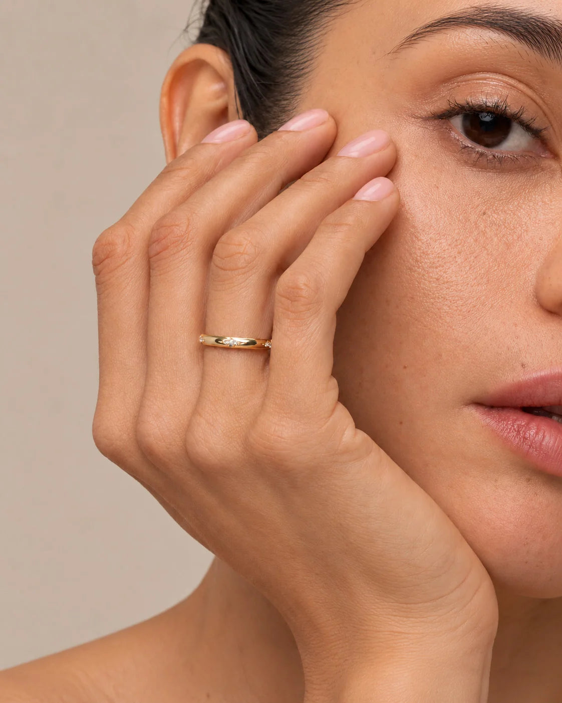 Fleur Ring | Diamond Trio Round Ring