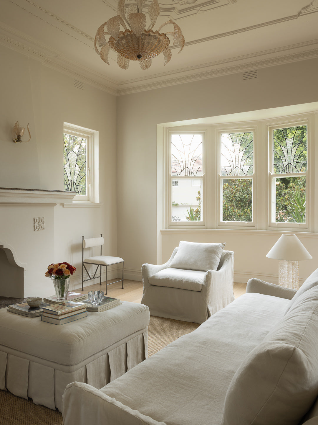 Louis Armchair Creme