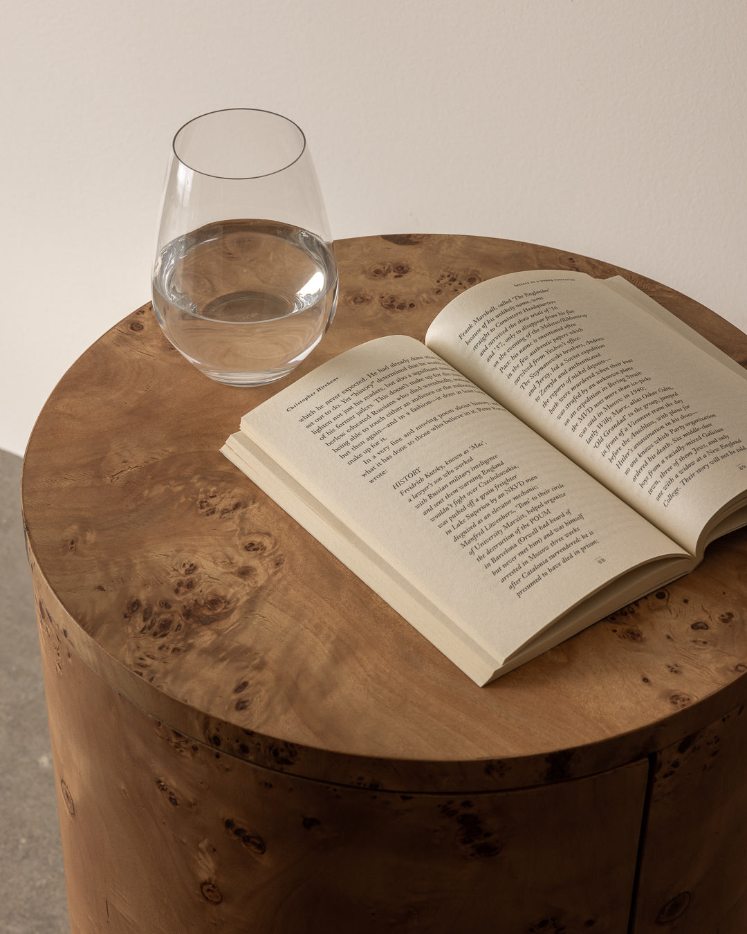 Vernier Round Side Table Natural