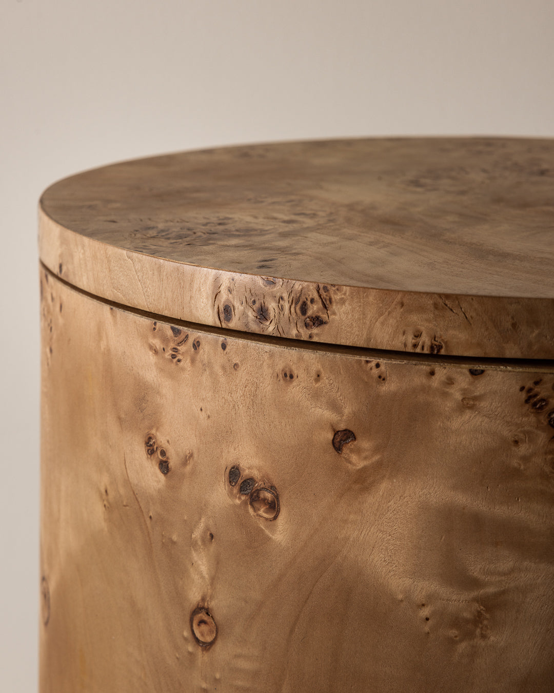 Vernier Round Side Table Natural