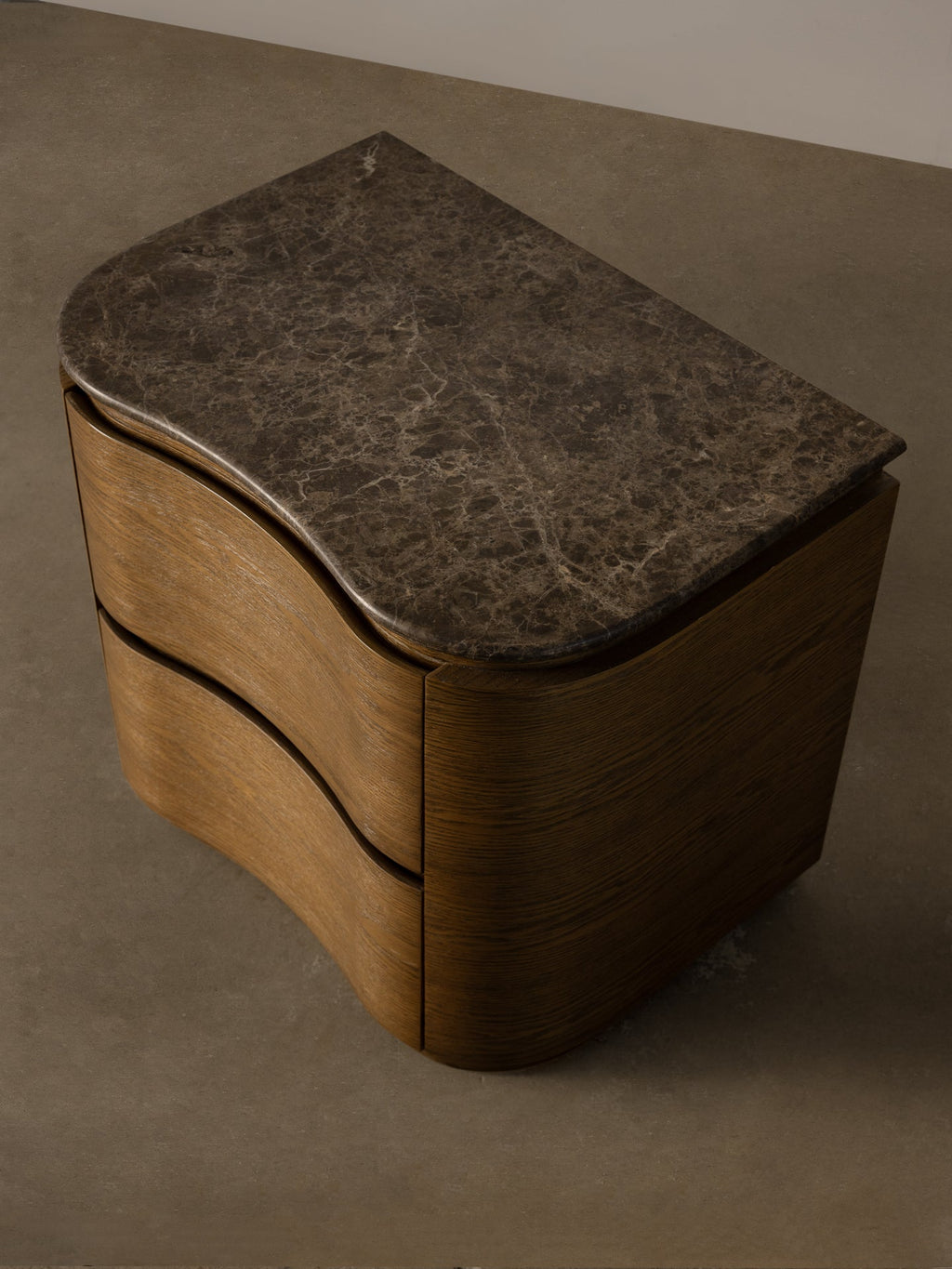 Remy Bedside Saddle