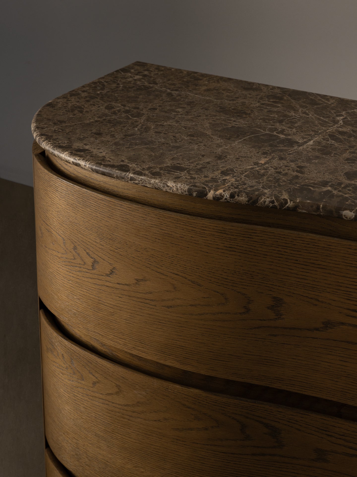 Remy Bedside Saddle