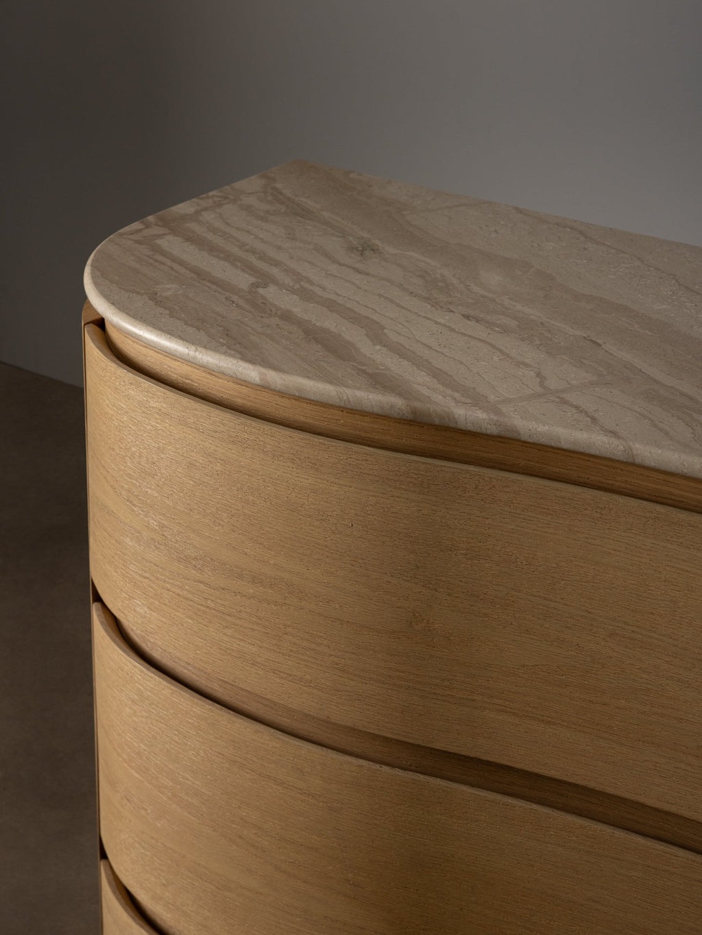 Remy Dresser Palomino