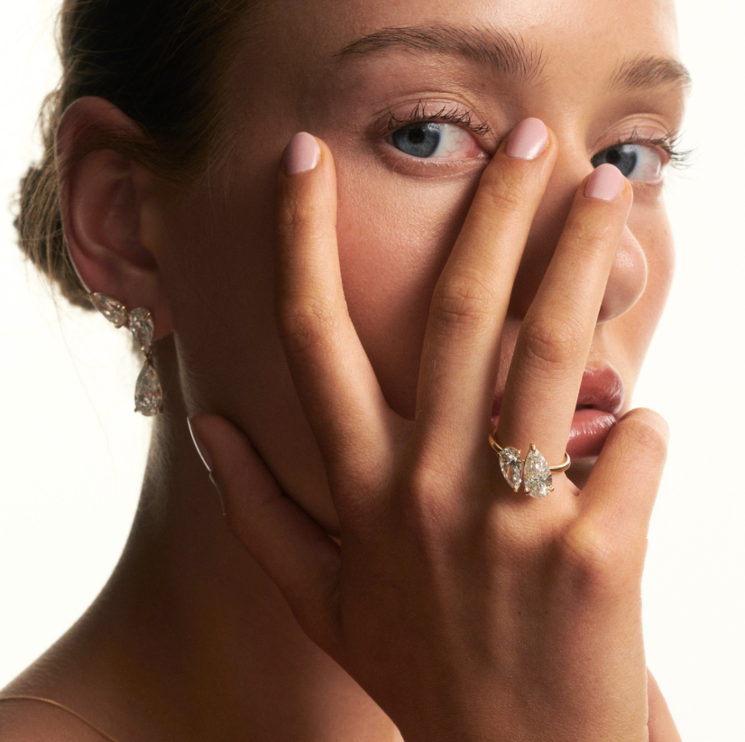 Nouve Duet | 2.8ct Elongated Pear Lab-Grown Diamond Engagement Ring