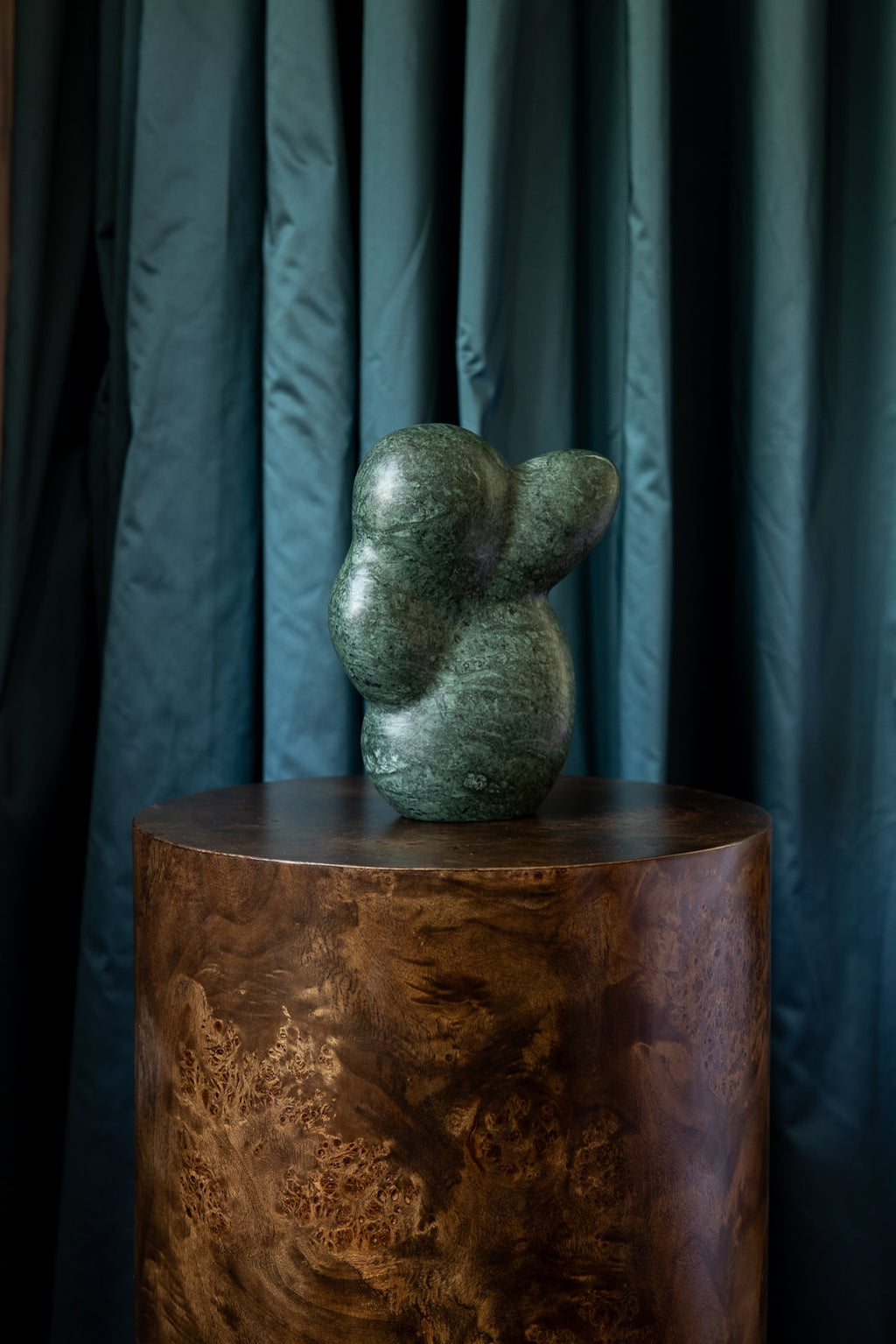 Vernier Plinth Tabac