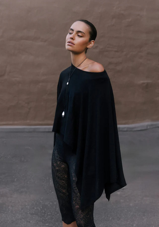 Cassius Knit Poncho Black
