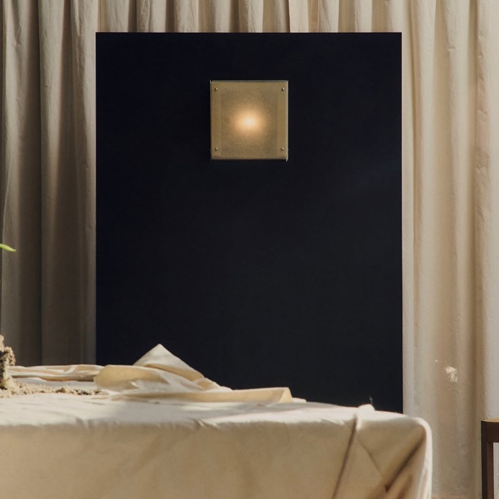 Layette Wall Light