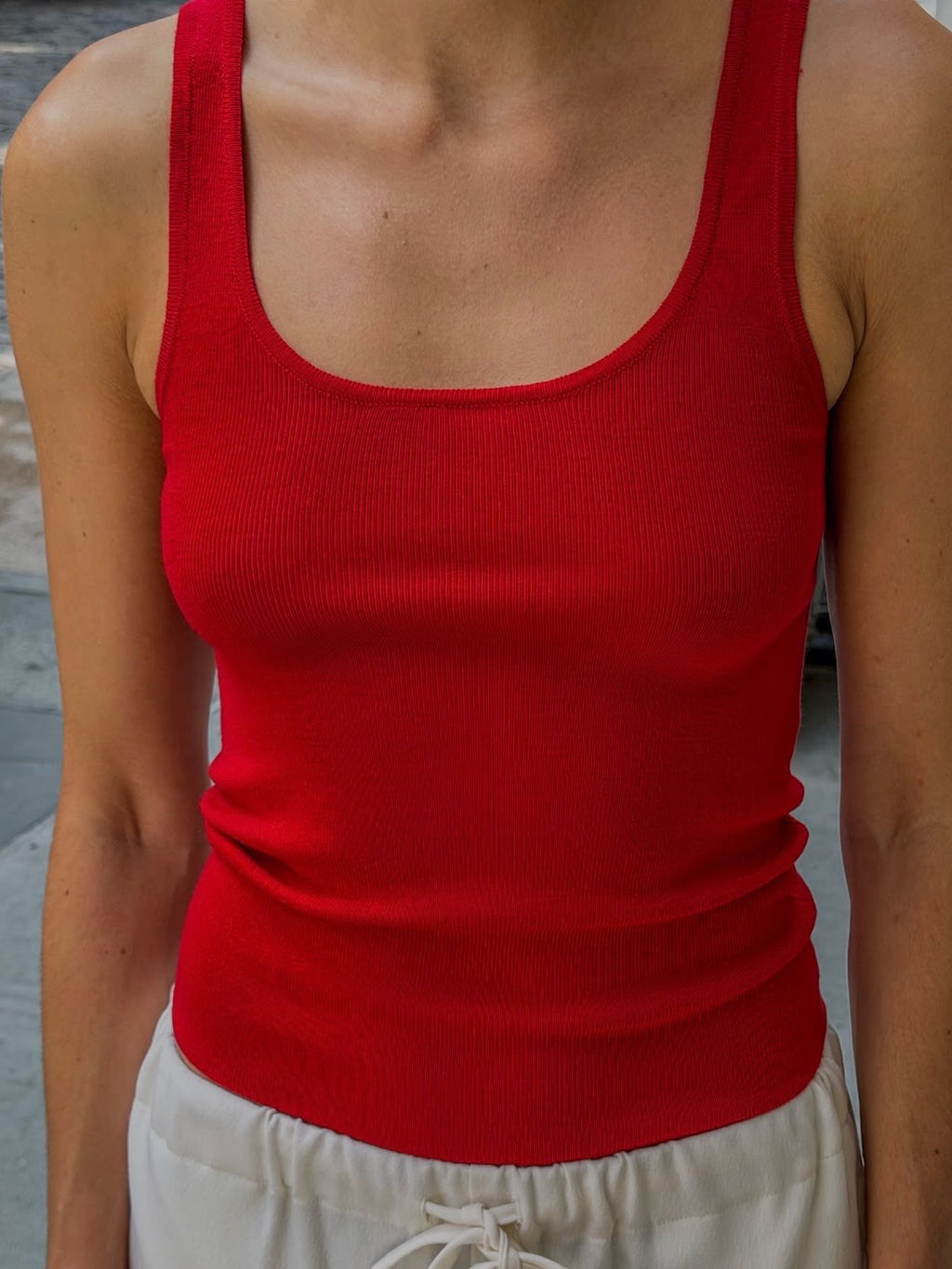 Margot Singlet