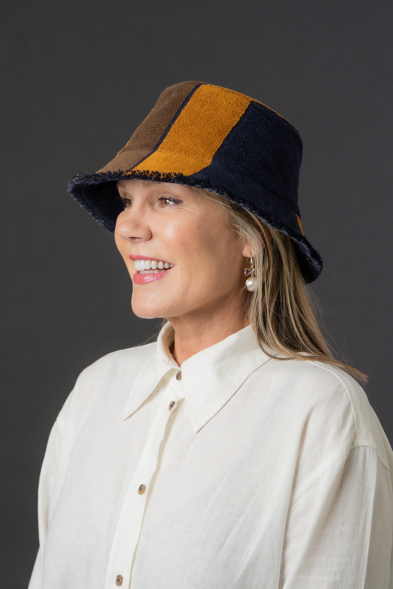 Re/lax Remade LUXURY DUKE #9 (DESIGNER) LARGE – WeWearAustralian