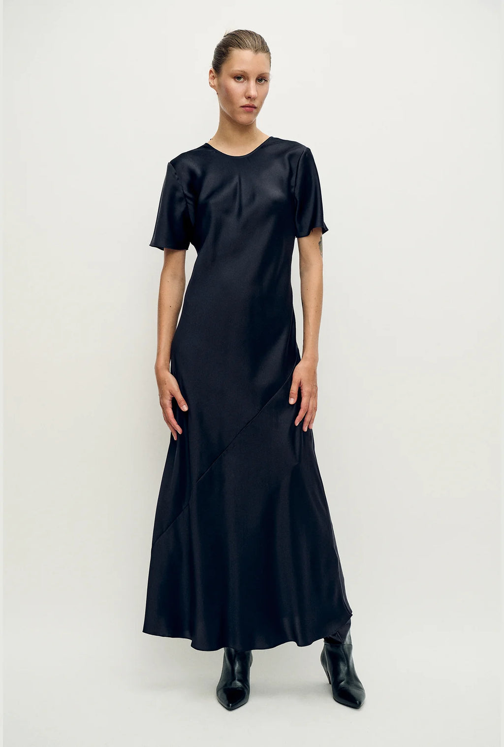 Short Sleeve Bias Dress Black Satin