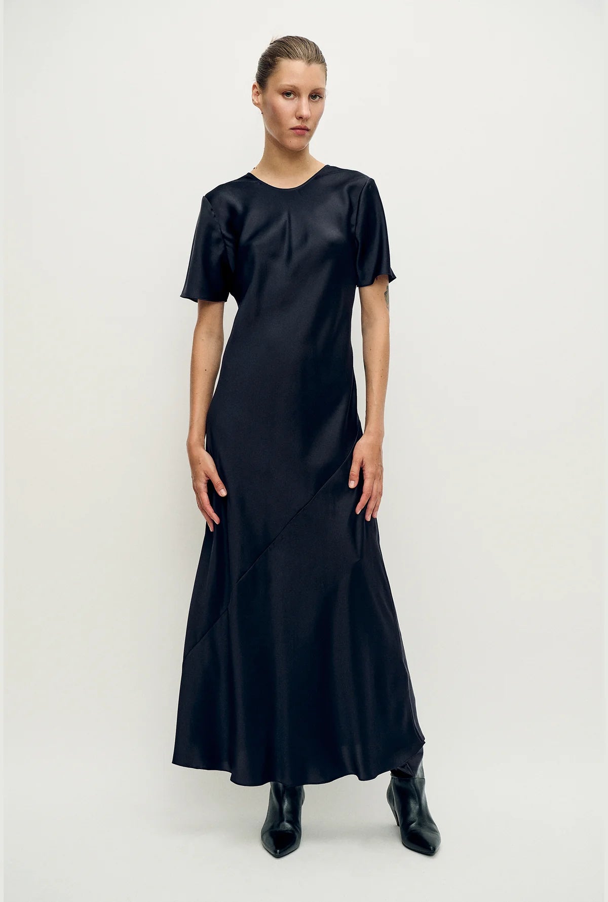 Short Sleeve Bias Dress Black Satin