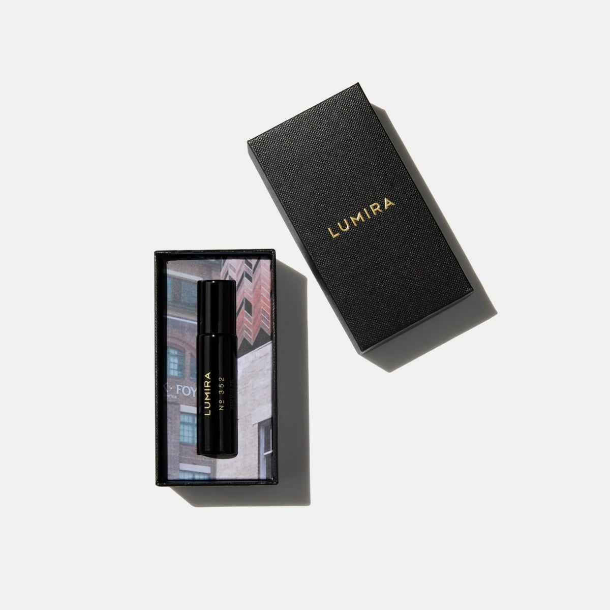 No352 Leather & Cedar Perfume Oil