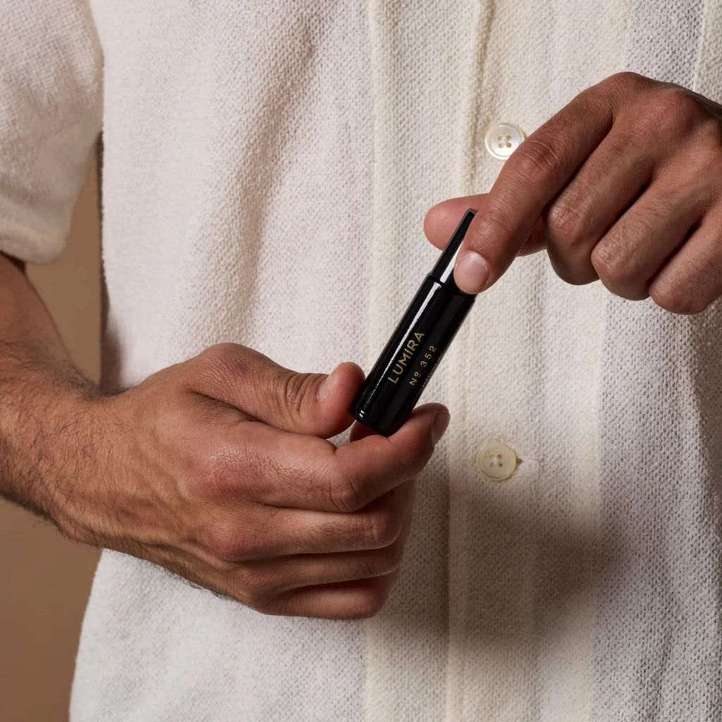 No352 Leather & Cedar Perfume Oil