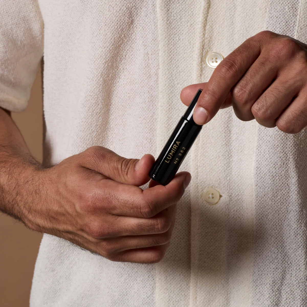 No352 Leather & Cedar Perfume Oil