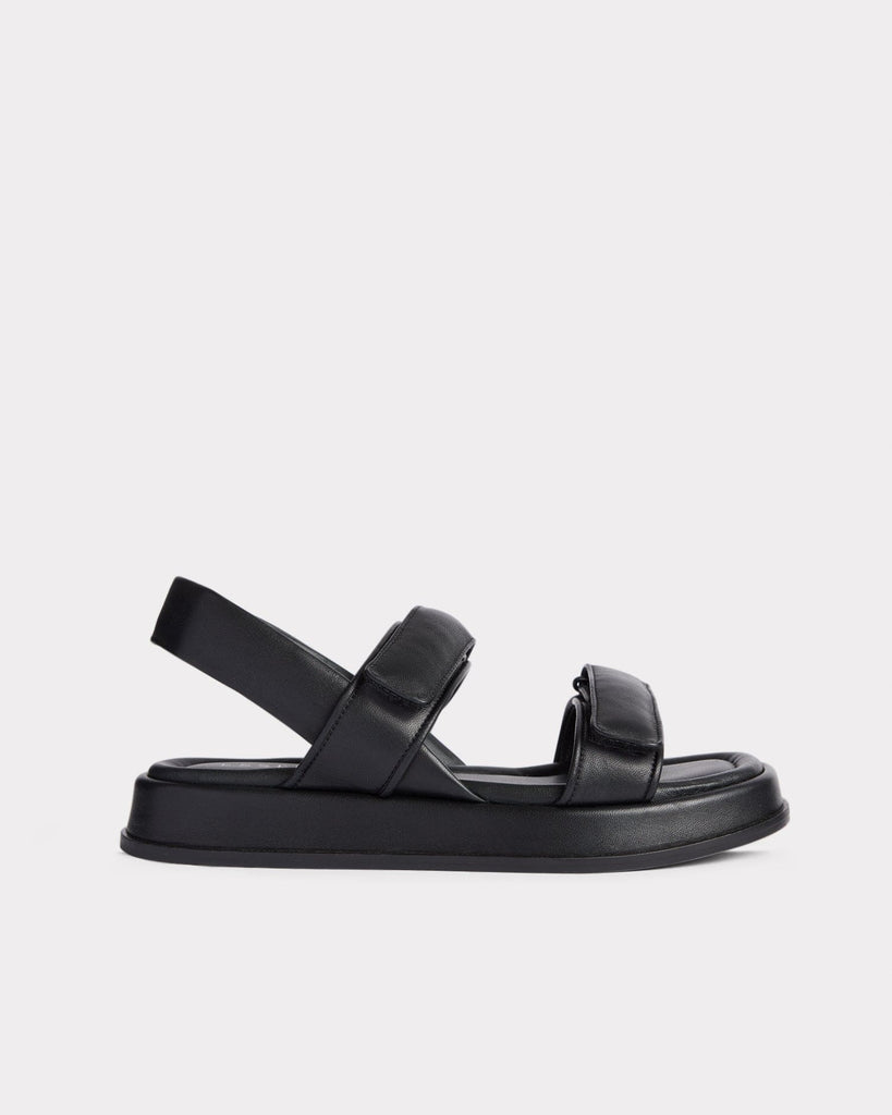 ESSĒN The Sporty Sandal - Black